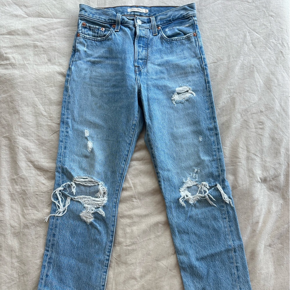 Levi’s Premium Denim Wedgie Straight Jeans Size 26